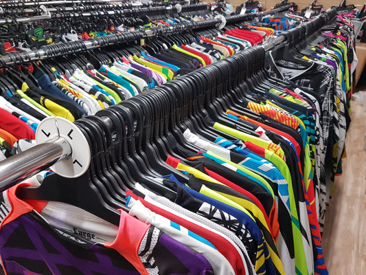 3x JERSEYS - SALE - Size Mens LARGE
