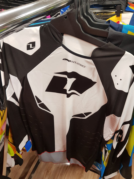 ONE INDUSTRIES RACING Adult Offroad Jersey - SALE - Size Mens Medium - Black White